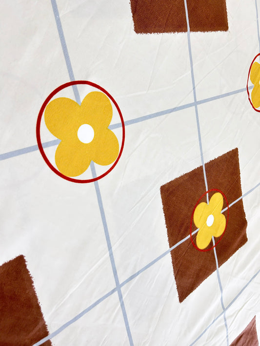 Sunburst Geometry – 240 TC Cotton King Size Bedsheet with 2 Pillow Covers