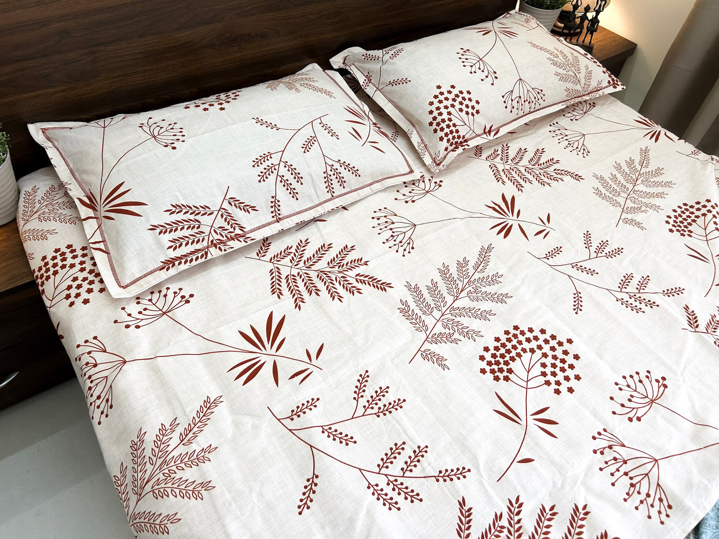 Rustic Fern – 350 TC Pure Cotton King Size Bedsheet with 2 Pillow Covers