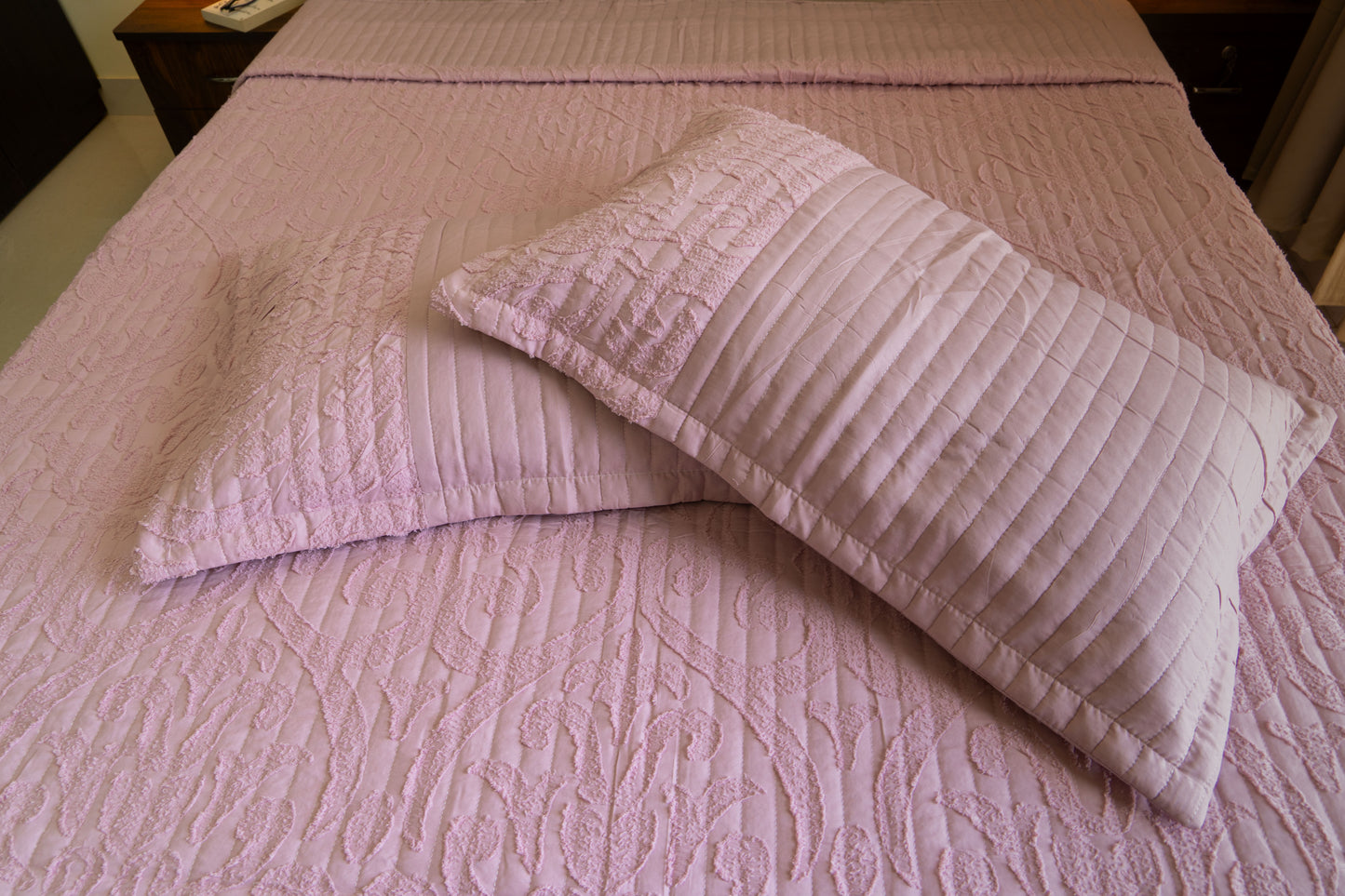 King Size Quilted Bedcover – 100% Mulmul Cotton with Textured Tone-on-Tone Design - Pink