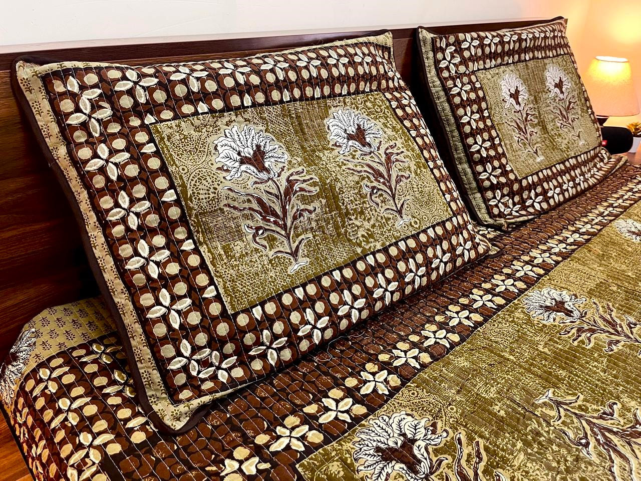 Double-Sided Quilted King Size Bedcover Set – 100% Cotton Hand Block Print