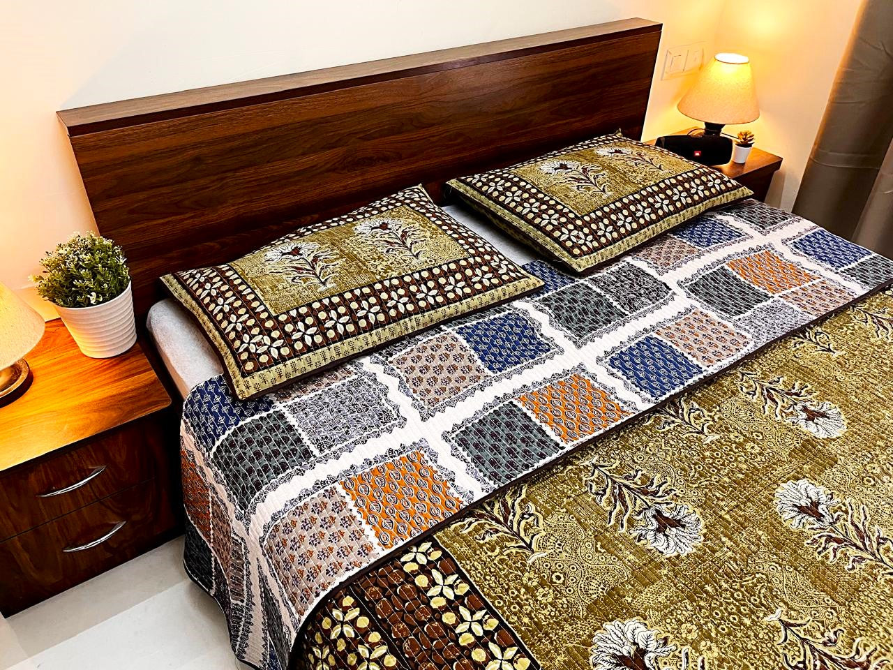 Double-Sided Quilted King Size Bedcover Set – 100% Cotton Hand Block Print