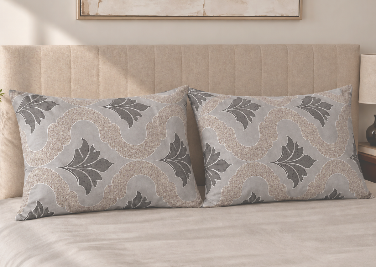Beige & Peach Moroccan 250 TC Cotton King Size Bedsheet