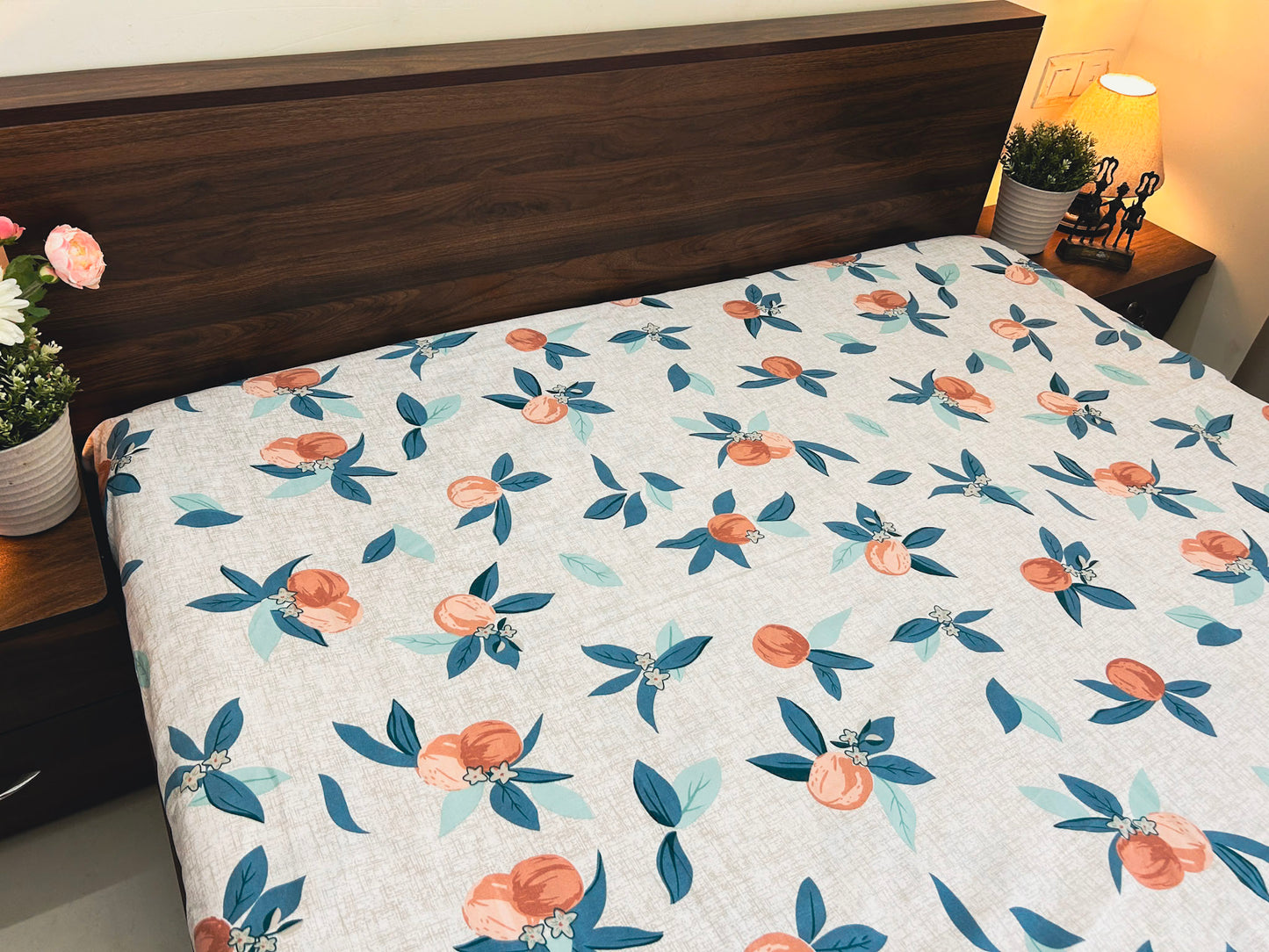 Peach Orchard – 350 TC Pure Cotton King Size Bedsheet with 2 Pillow Covers