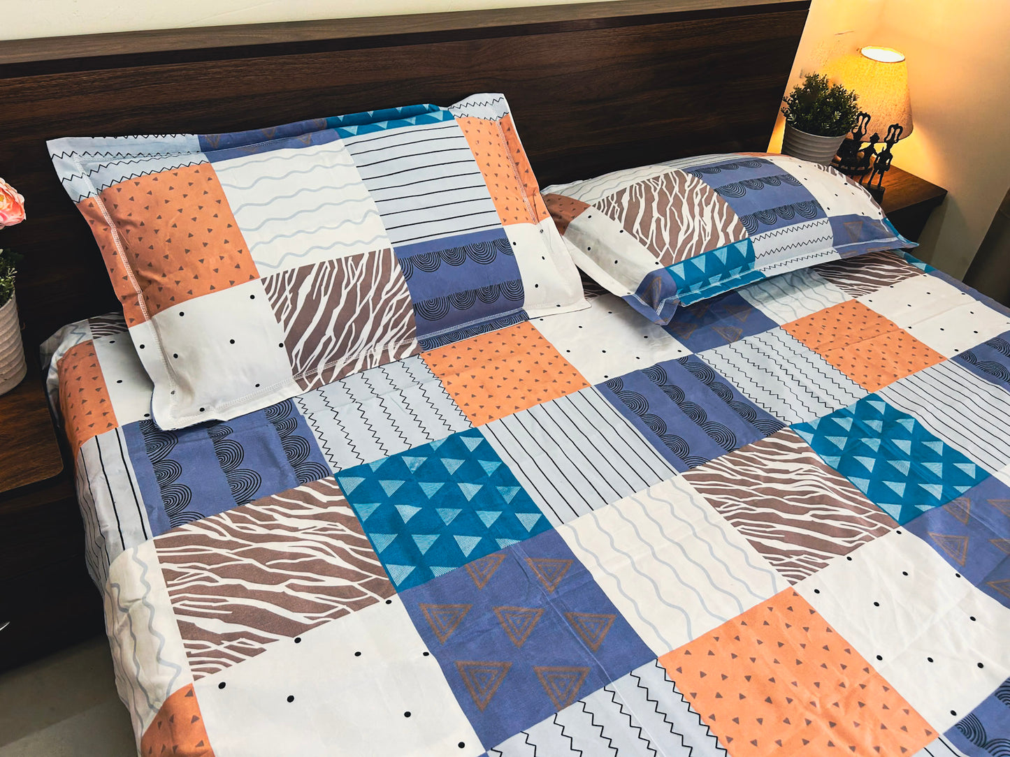 Urban Mosaic – 350 TC Pure Cotton King Size Bedsheet with 2 Pillow Covers