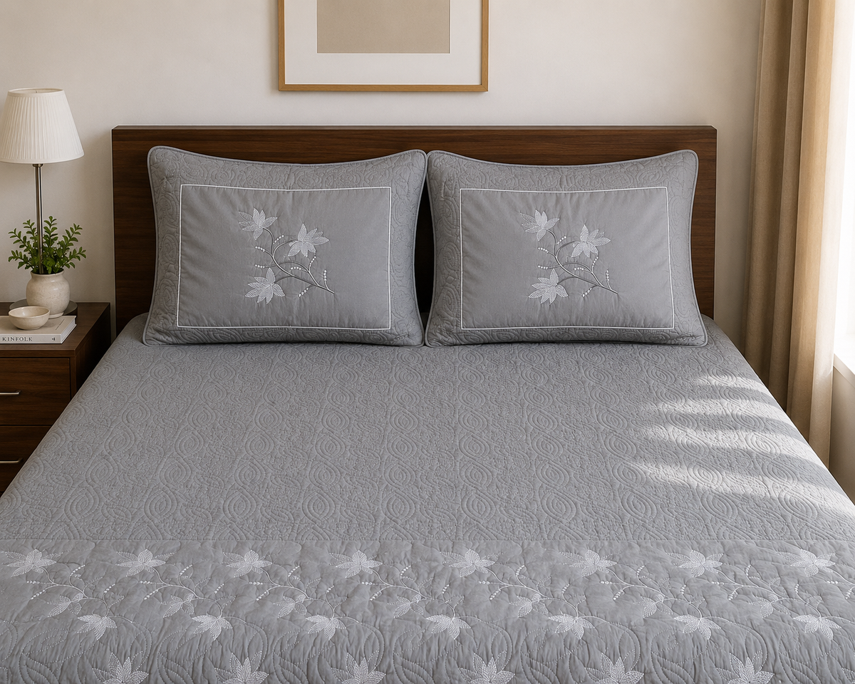 Gray Tufted Quilted Luxurious 5-piece Bedcover Set