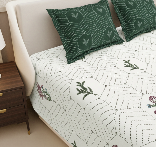 Geometric Print Forest Green & White 250 TC Pure Cotton King Size Bedsheet with 2 Pillow Covers