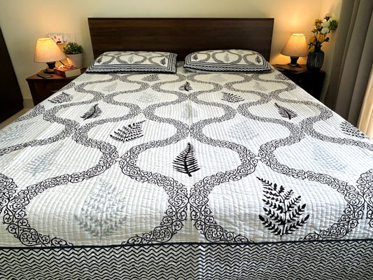 Reversible Quilted King Size Bedcover – Monochrome Elegance & Patchwork Charm